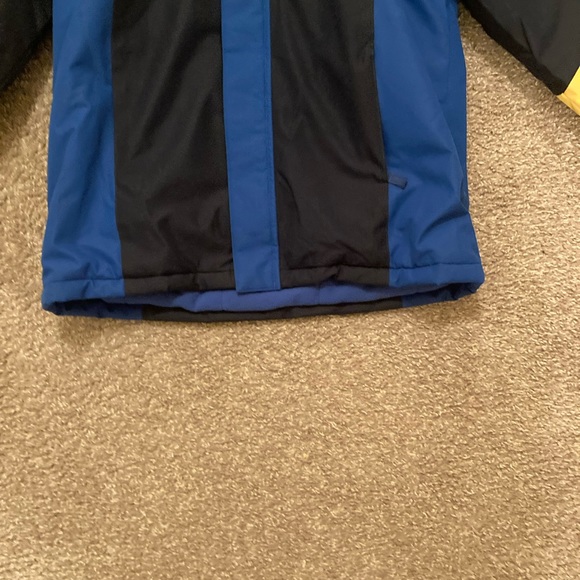 Swiss tech winter fur jacket - Picture 3 of 11